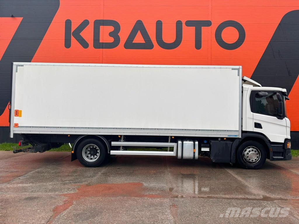 Scania P 220 4x2 BOX L=7593 mm Camiones con caja de remolque