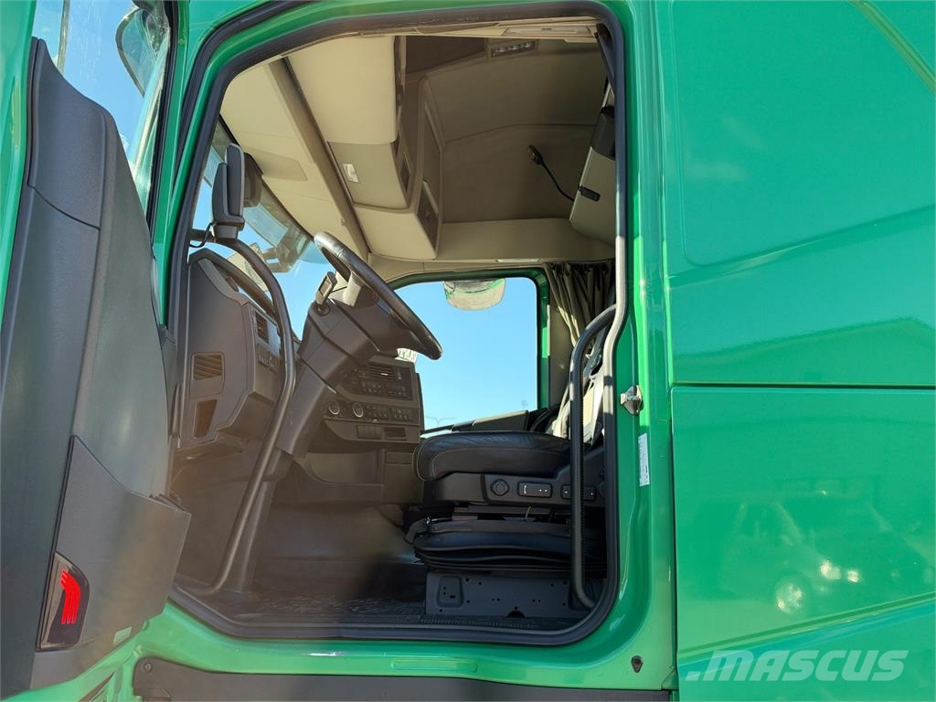Volvo FH500 8x4*4 Wechselfahrgestell