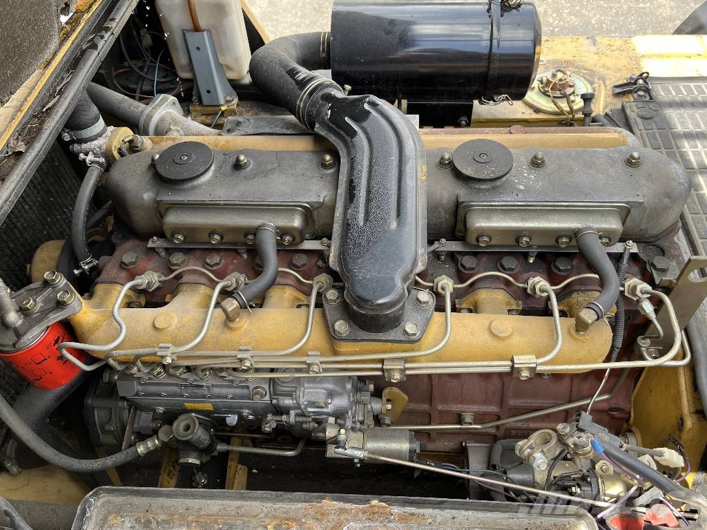 CAT DP40TAC V-3036 IO شاحنات الديزل