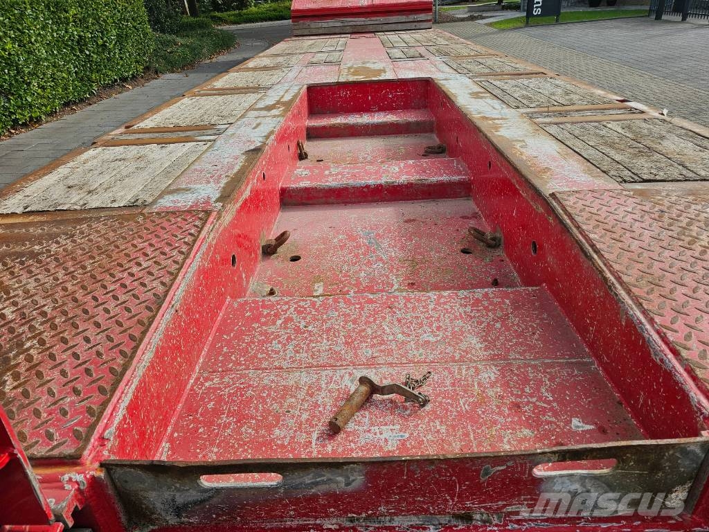 Nooteboom OSD-73-04V Telescopic Poluprikolice labudice