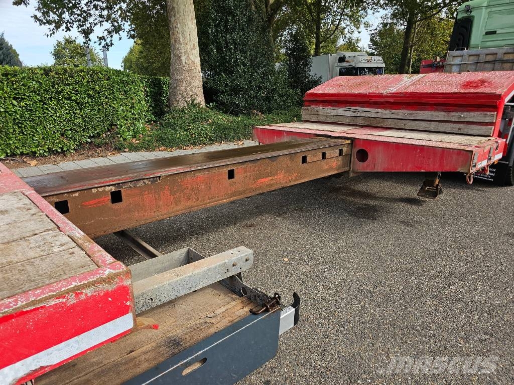 Nooteboom OSD-73-04V Telescopic Poluprikolice labudice