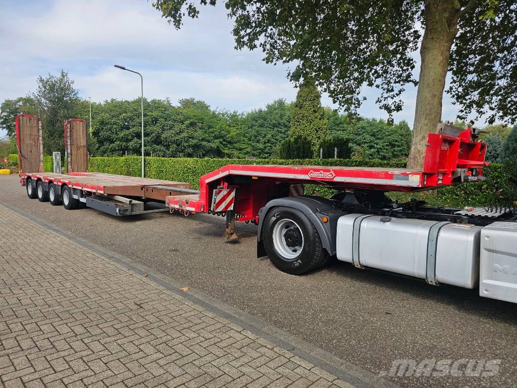 Nooteboom OSD-73-04V Telescopic Poluprikolice labudice