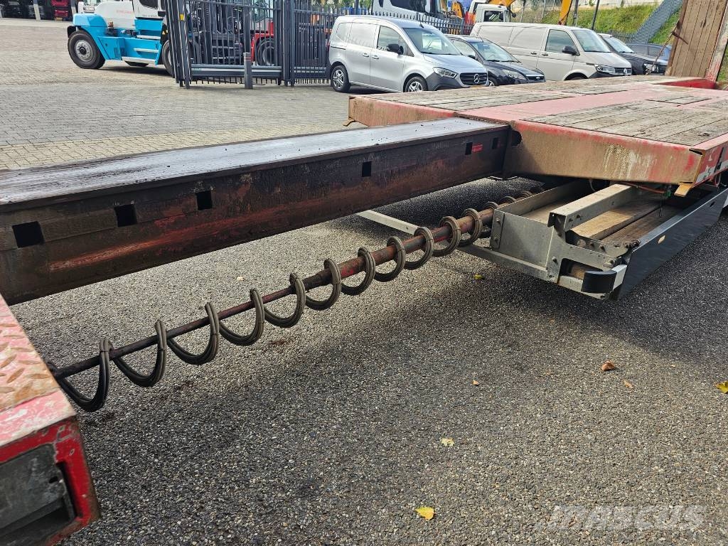 Nooteboom OSD-73-04V Telescopic Poluprikolice labudice