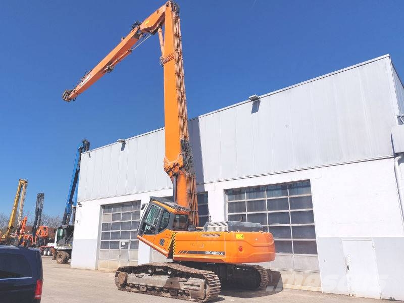 Doosan DX 420 LC Abrissbagger