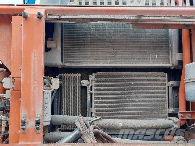 Doosan DX 420 LC Abrissbagger