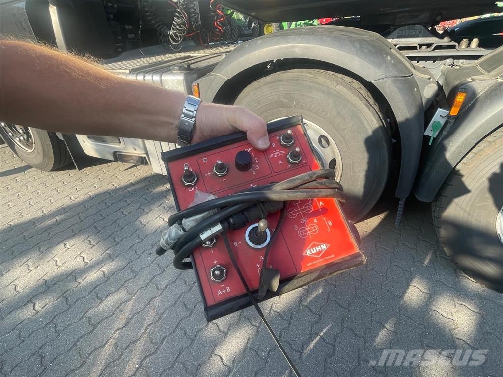 Kuhn GA 15021 Karhottimet