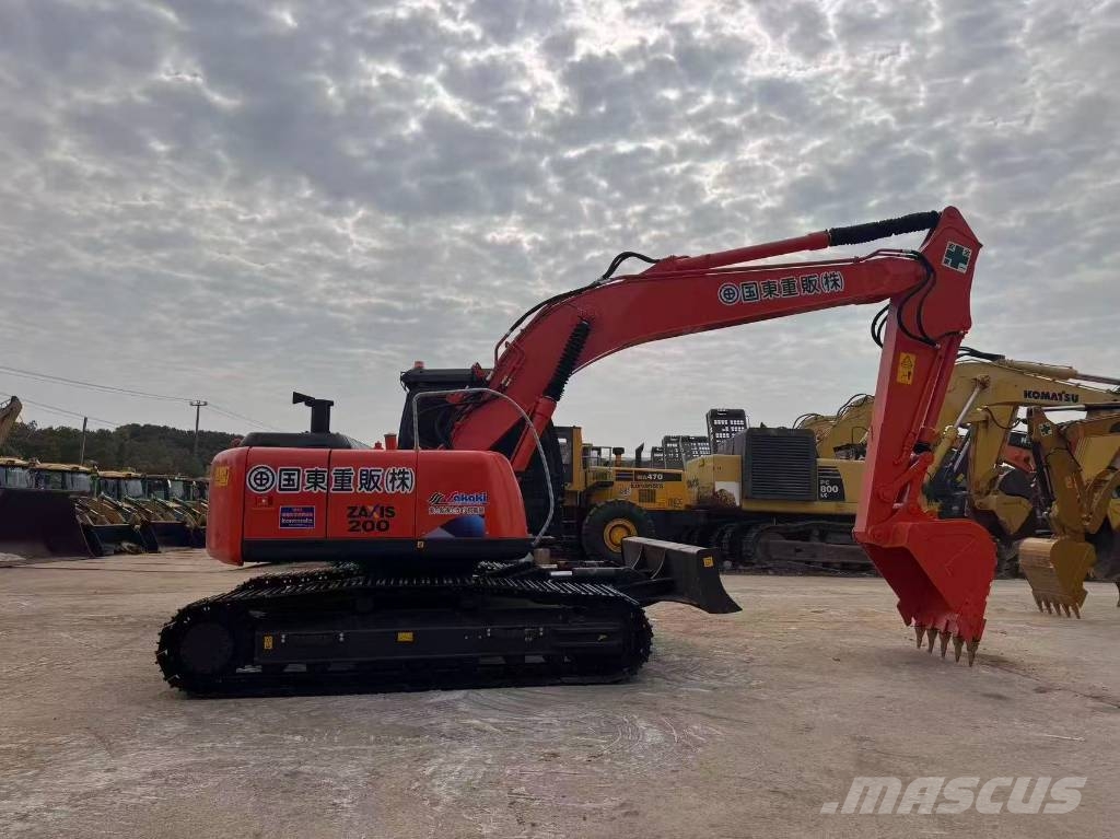 Hitachi ZX 200 Εκσκαφείς με ερπύστριες