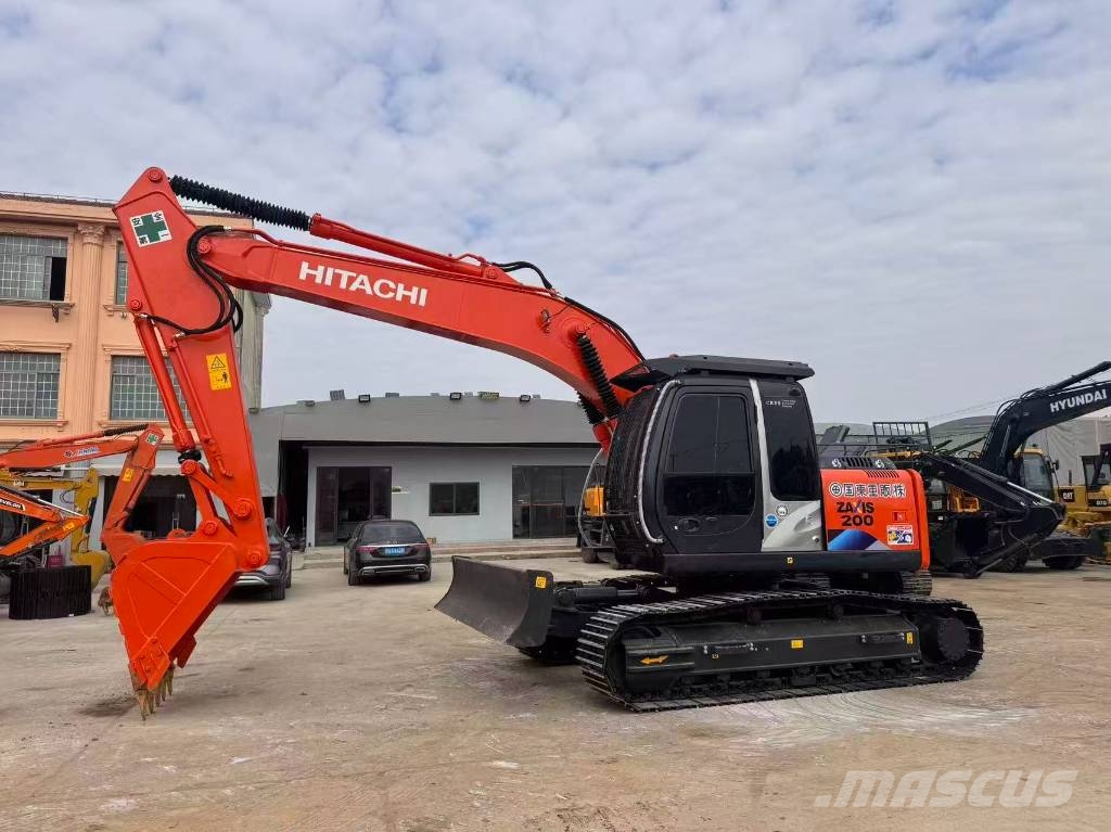 Hitachi ZX 200 Εκσκαφείς με ερπύστριες