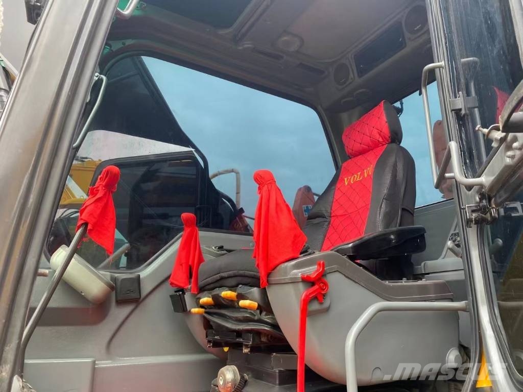 Volvo EC 210 大型油圧ショベル12t以上(パワーショベル・ユンボ)