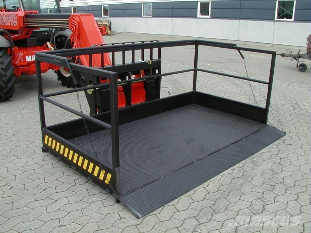 Kirk K1330 Materialkorg *Snabb leverans* مكونات أخرى
