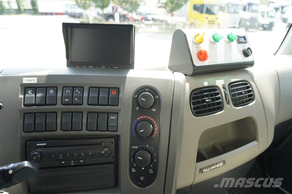 Renault DXi / 50 tho. km! / France Elevateur 192 CPM Citi