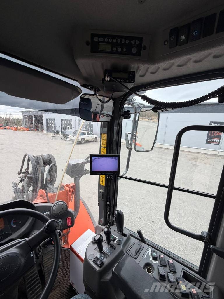 Hitachi ZW 150 PL Cargadoras sobre ruedas
