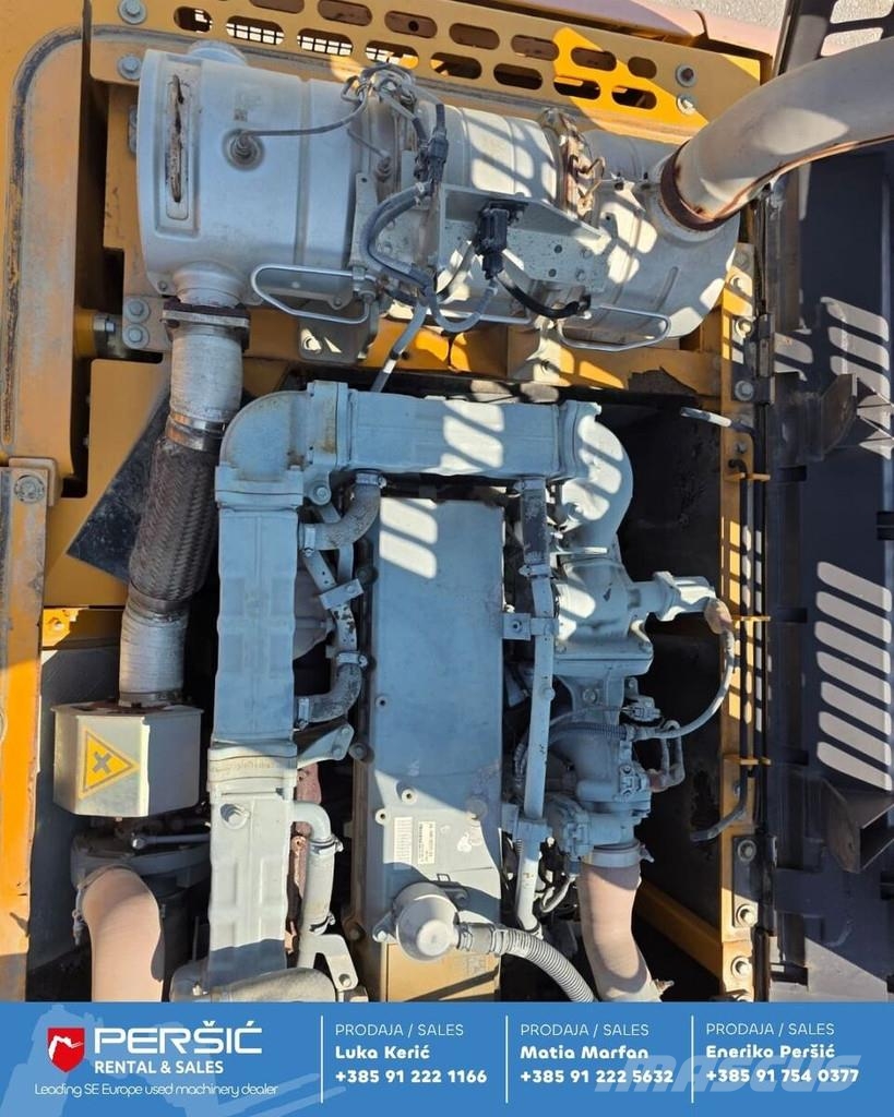 Sany SY 335C حفارات زحافة