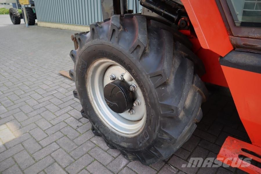 Manitou M30-4 Diesel, 4x4 Drive, 3t Capacity, Triplex Mast ラフターテレントラック