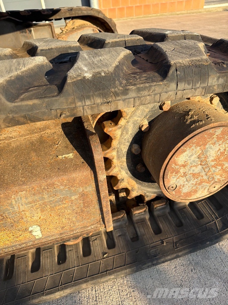 Volvo ECR 88 Midi bagri 7t – 12t