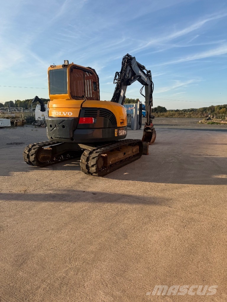 Volvo ECR 88 Midi bagri 7t – 12t