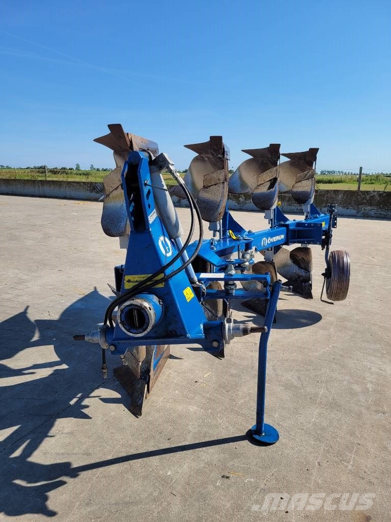 Överum BX4975F (4 Schaar wentelploeg) Wentelploegen