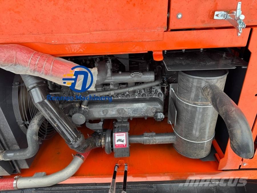Doosan DX225LCA Roomikekskavaatorid