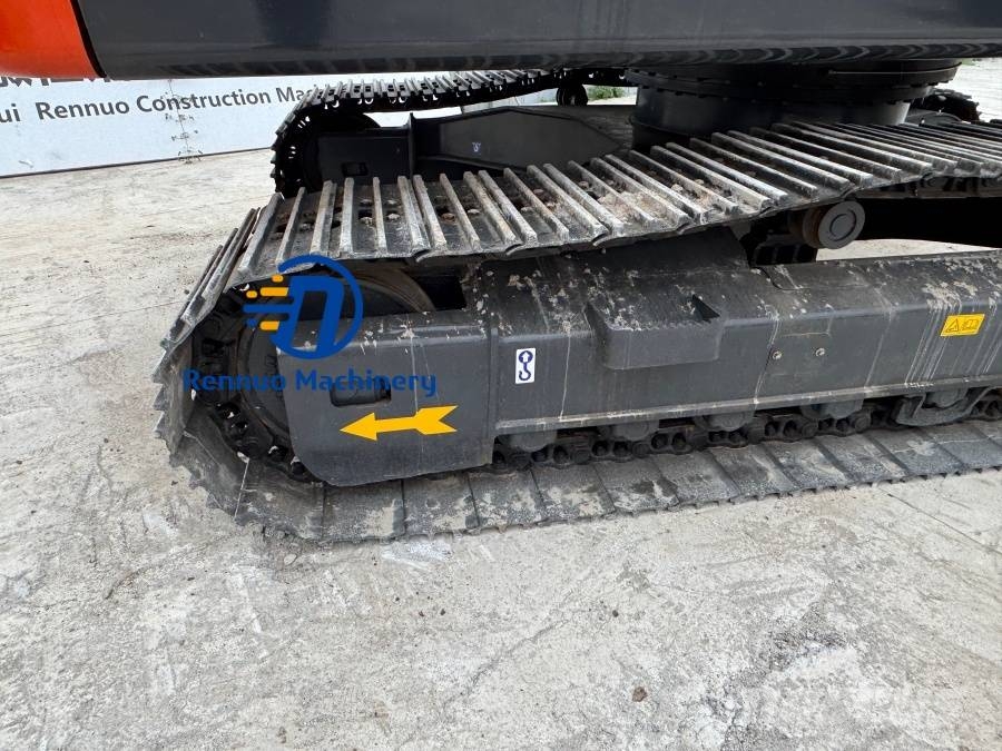 Doosan DX225LCA Roomikekskavaatorid