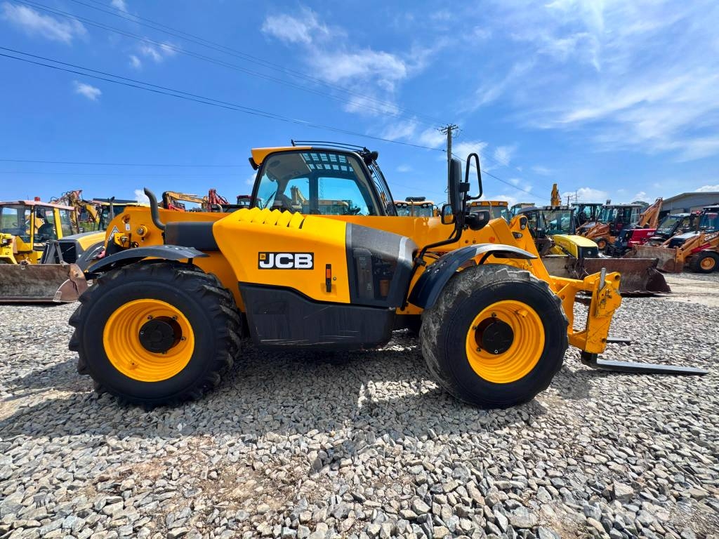 JCB 531-70 Kurottajat