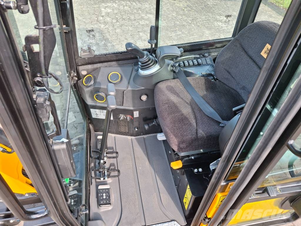JCB 16 C-1 Miniexcavadoras