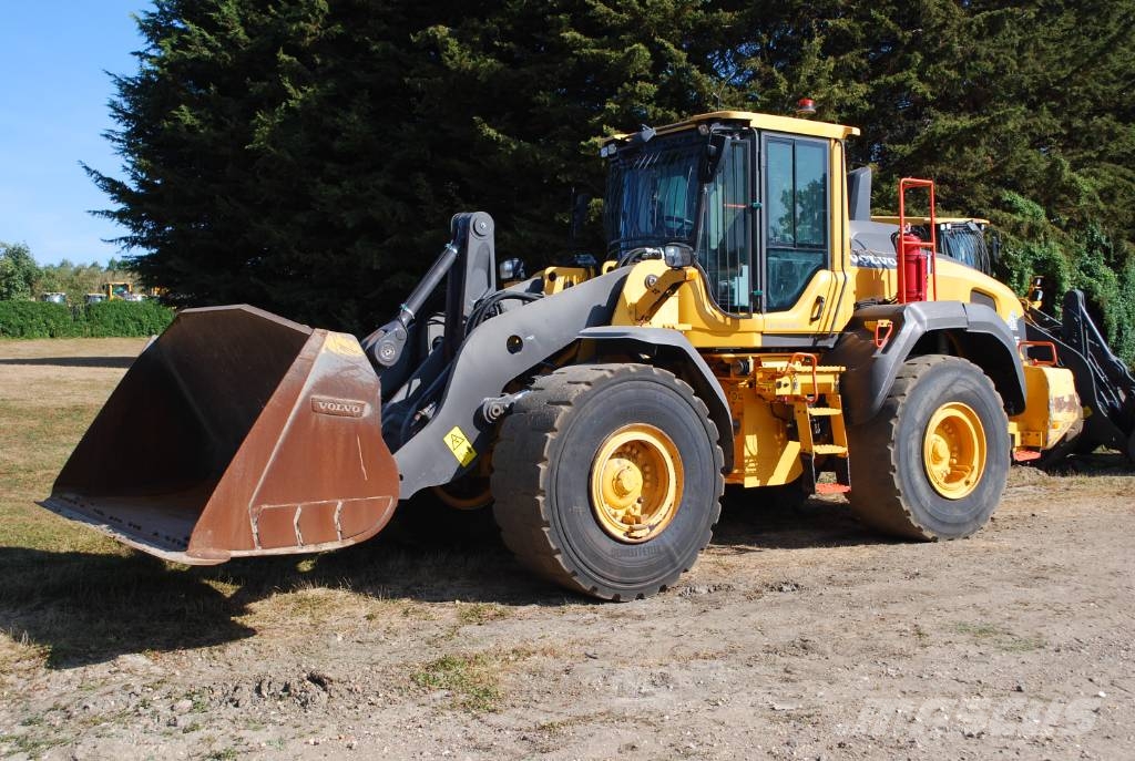 Volvo L110H Gumikerekes homlokrakodók