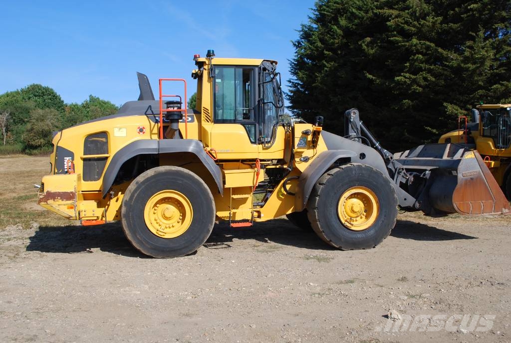 Volvo L110H Gumikerekes homlokrakodók