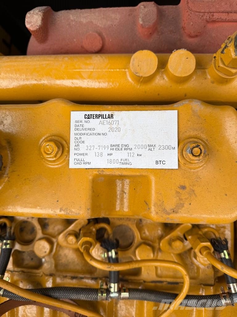 CAT 320 D 3000 units excavators in stock Bageri gusjeničari