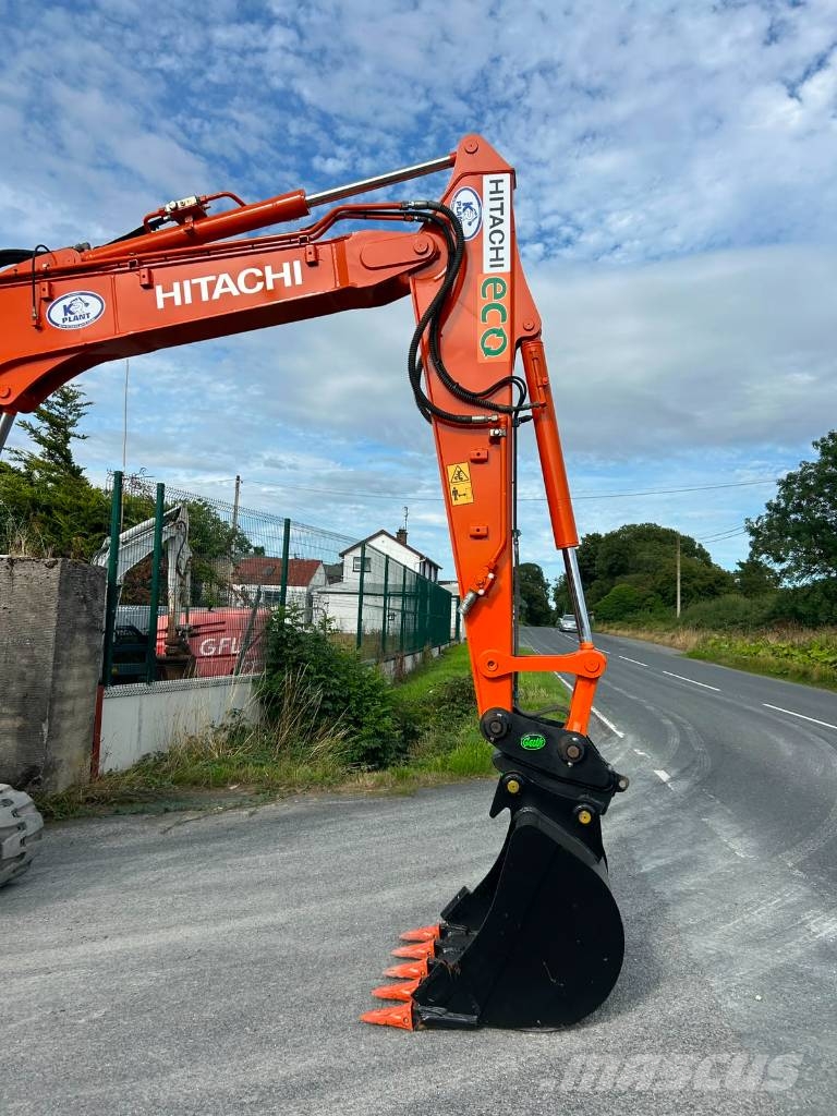 Hitachi ZX 85 US B-5 حفارات وسط 7 طن - 12 طن