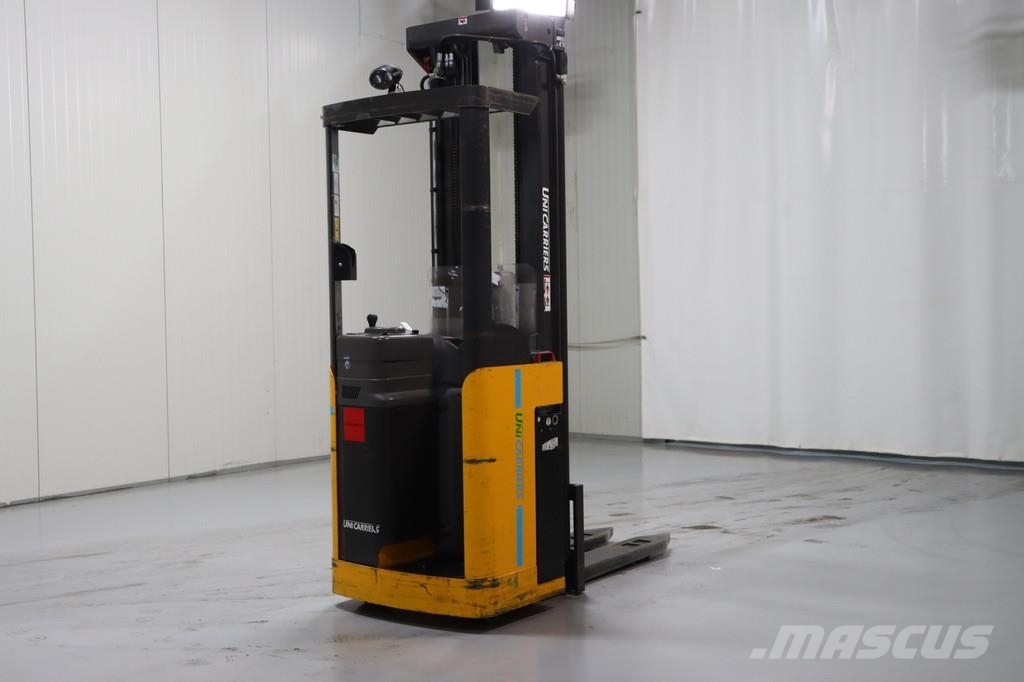 Atlet A/200SDTFVJN660 Carrello retrattile