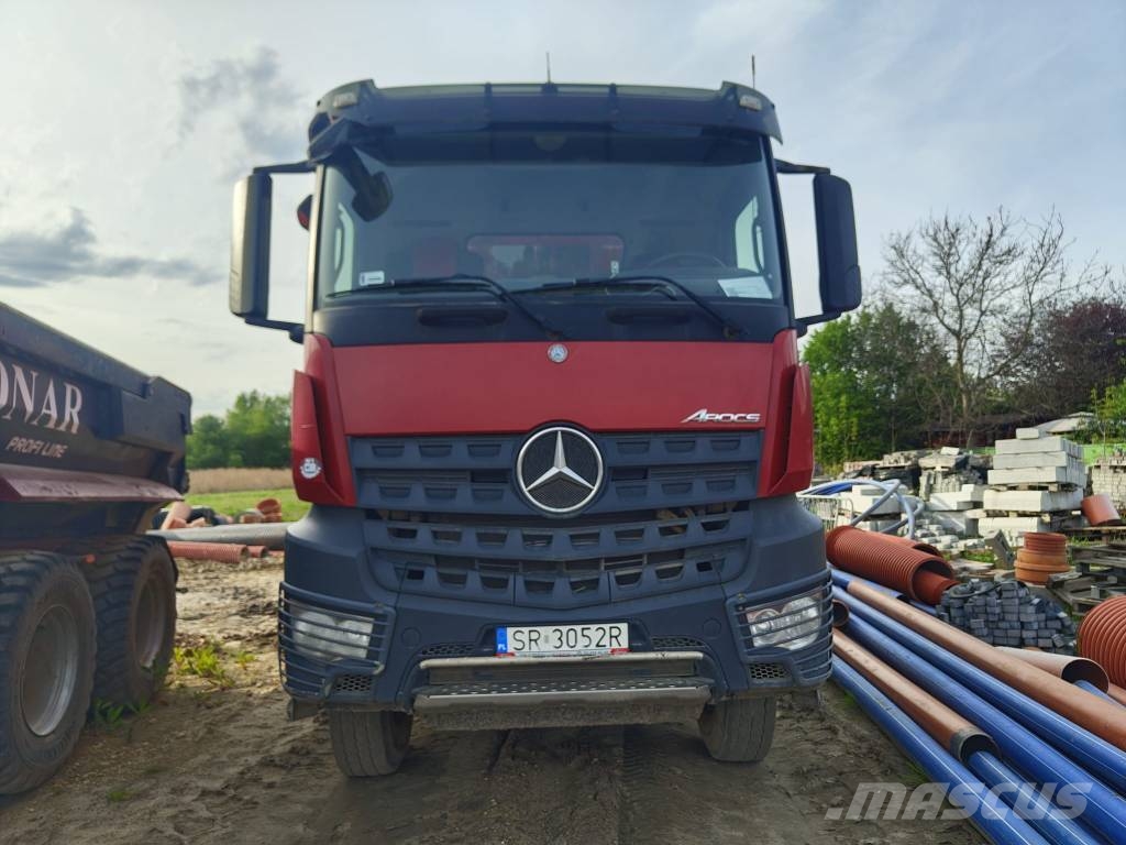 Mercedes-Benz AROCS 4145 Camiones bañeras basculantes o volquetes