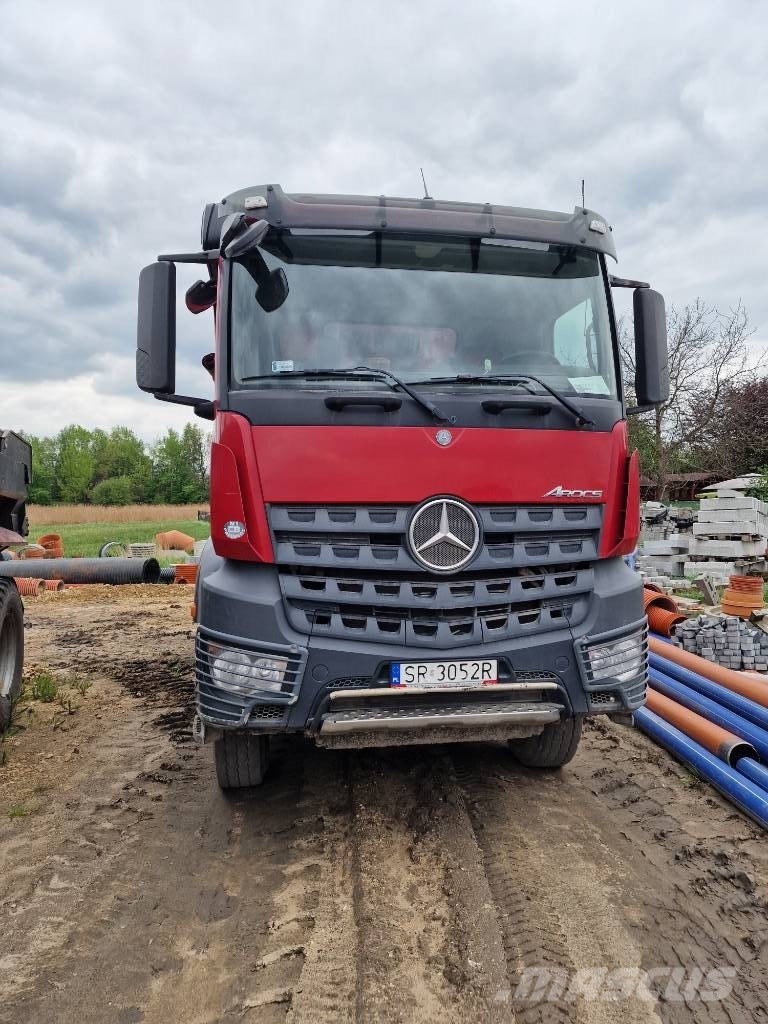 Mercedes-Benz AROCS 4145 Camiones bañeras basculantes o volquetes