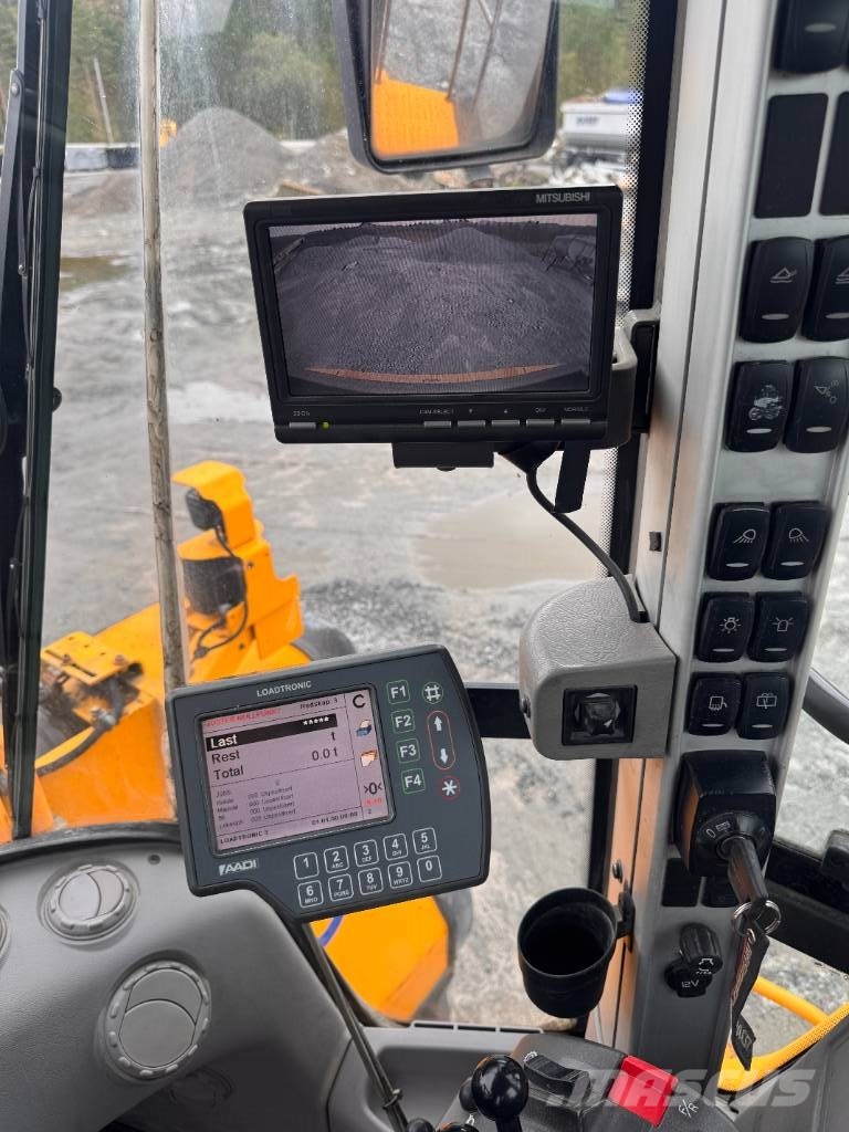 Volvo L 220 F Ładowarki kołowe