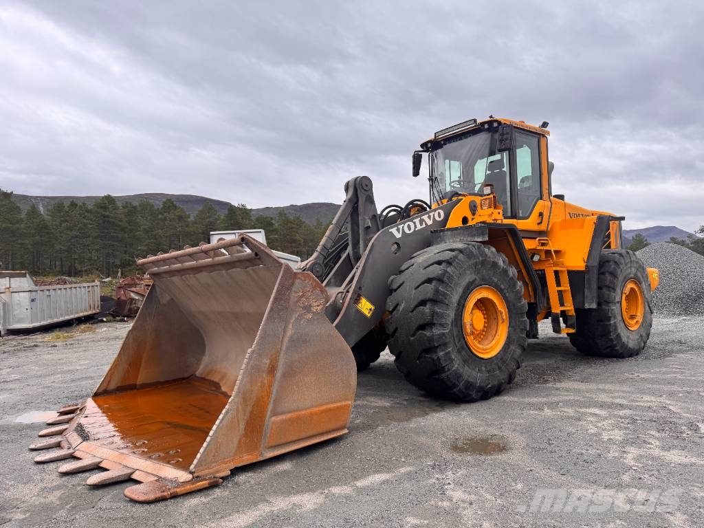 Volvo L 220 F Ładowarki kołowe