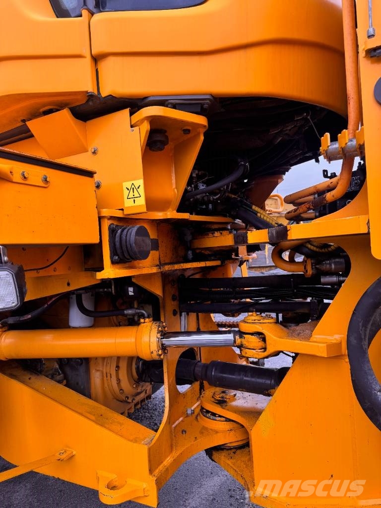 Volvo L 220 F Ładowarki kołowe