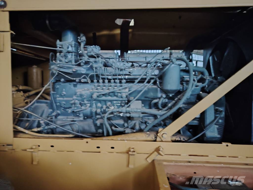Kawasaki KSS 80 Læssemaskiner på hjul
