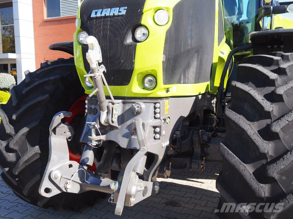 CLAAS Axion 930 CMATIC GPS Трактори