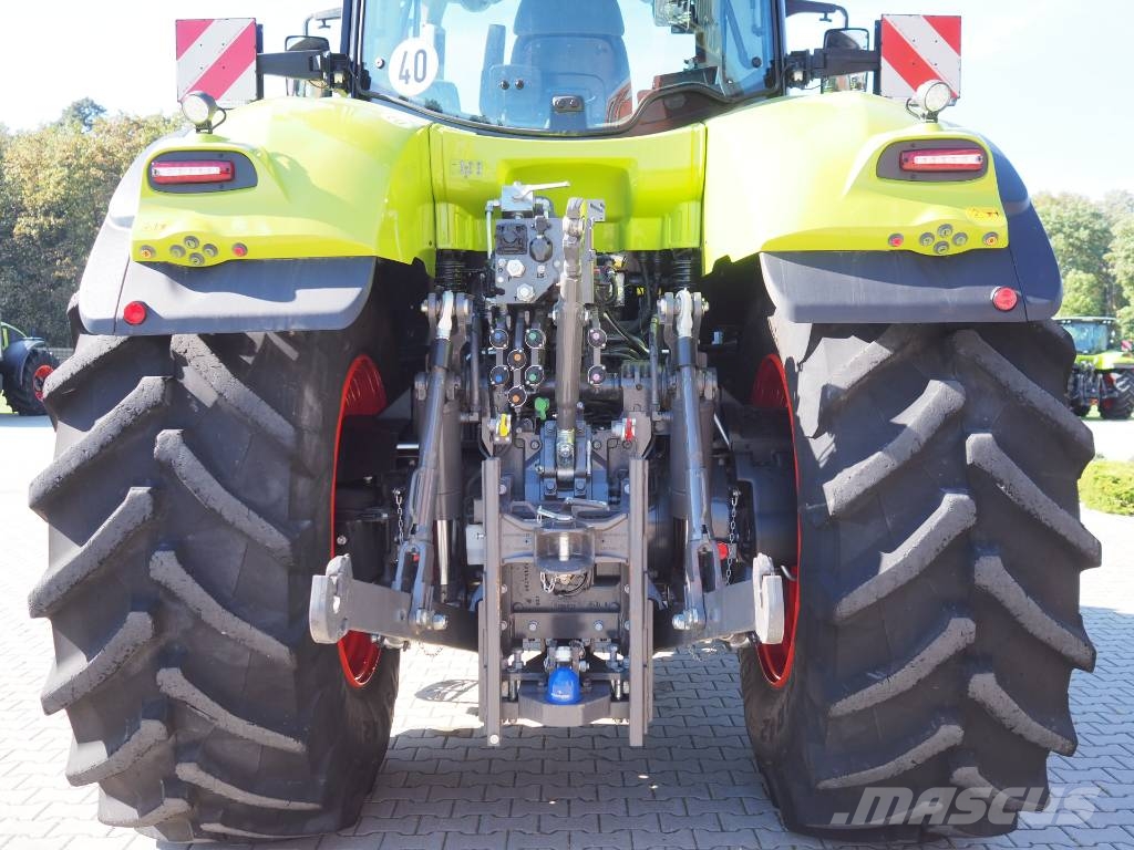 CLAAS Axion 930 CMATIC GPS Трактори