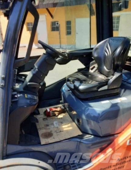 Toyota 02-8 FDF 30 Diesel forklifts