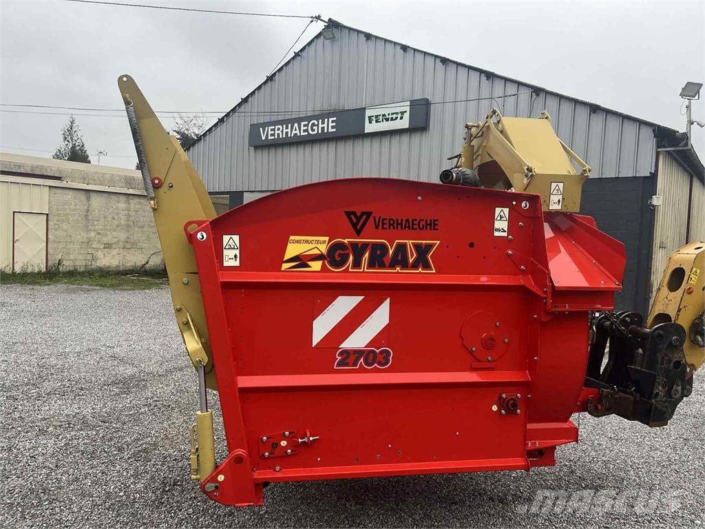 Gyrax 2703 Dérouleuse, pailleuse