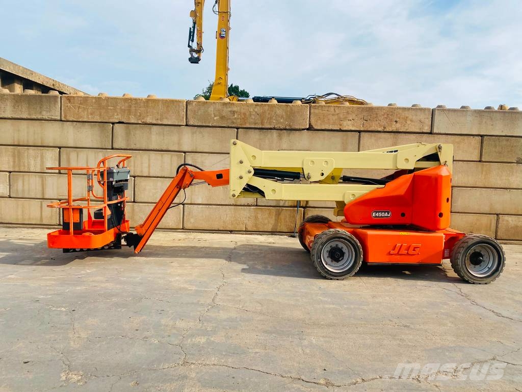 JLG E 450 AJ Knikarmhoogwerkers