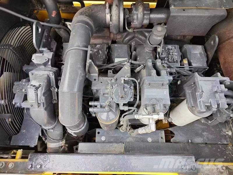 Komatsu PC 450-8 Raupenbagger