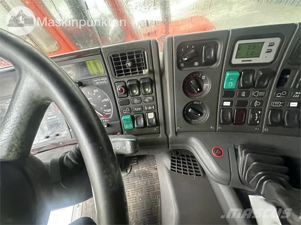 Scania R124GB6X2NZ470 훅 리프트 트럭