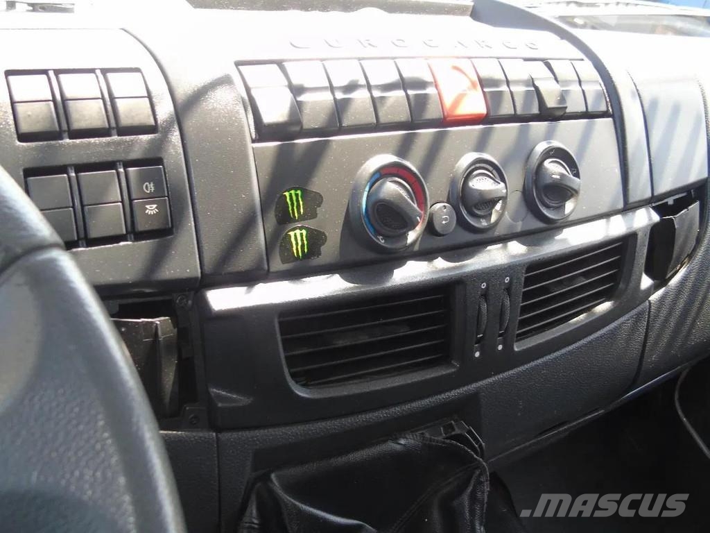 Iveco ML 75 E18 + MANUAL + EURO 5 + 3 SEATS شاحنات ذات هيكل صندوقي