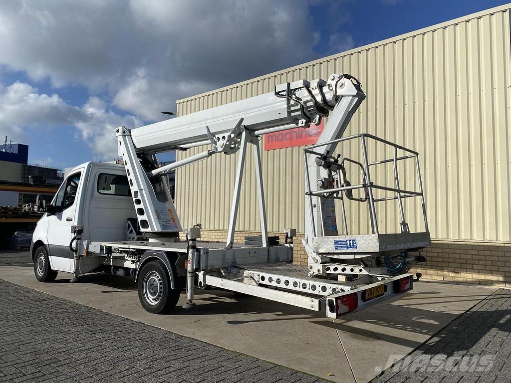 CMC PLJ22, Auto hoogwerker Strēles pacēlāji
