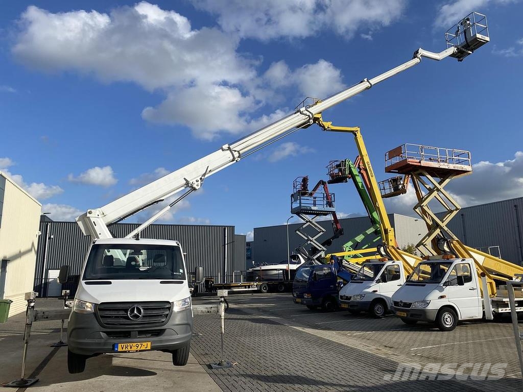 CMC PLJ22, Auto hoogwerker Strēles pacēlāji
