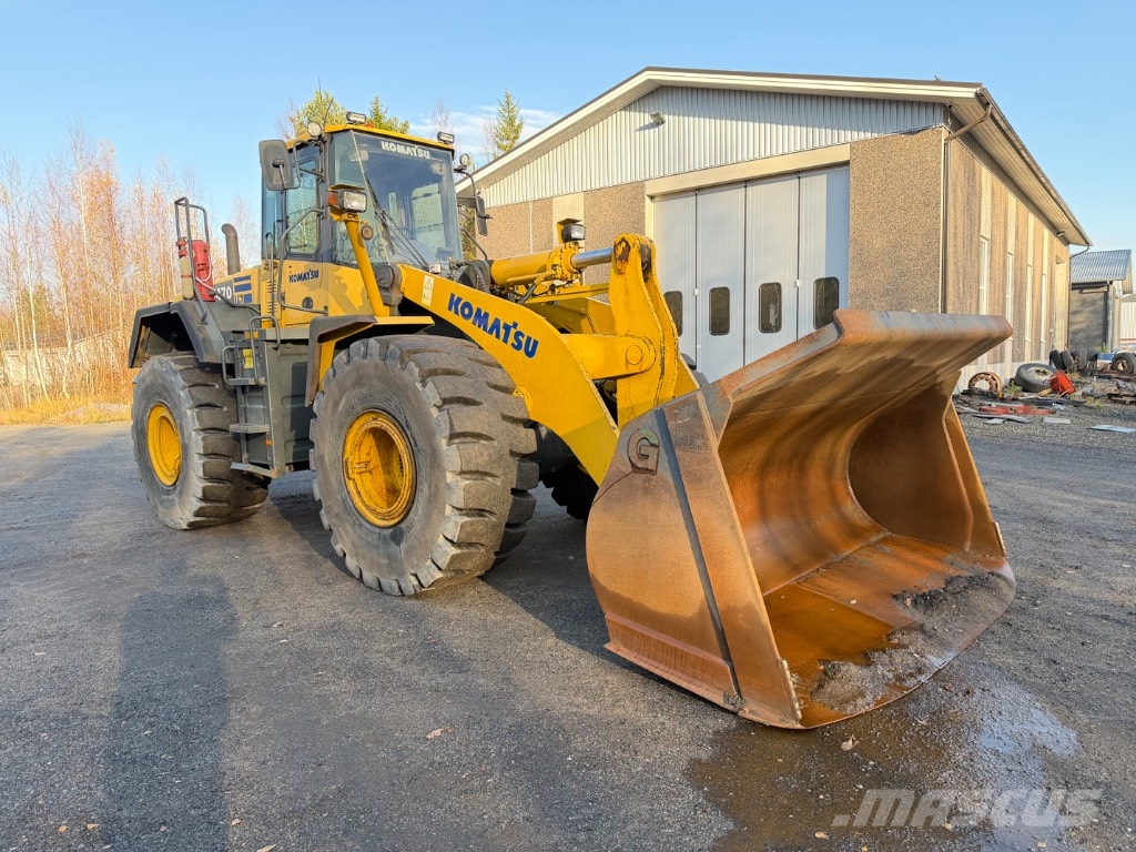 Komatsu WA 470-5 Kolesni nakladalci