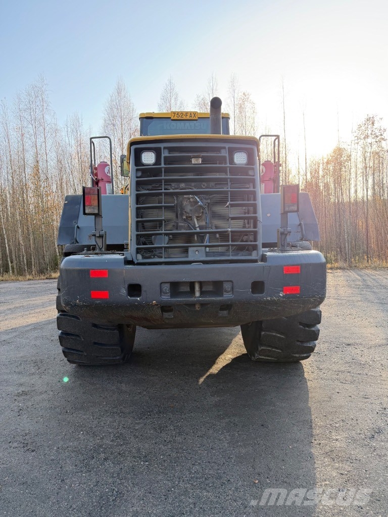 Komatsu WA 470-5 Kolesni nakladalci