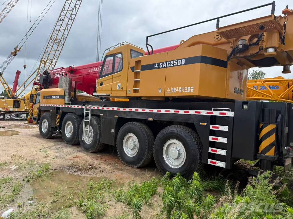 Sany SAC 2200 All terrain cranes