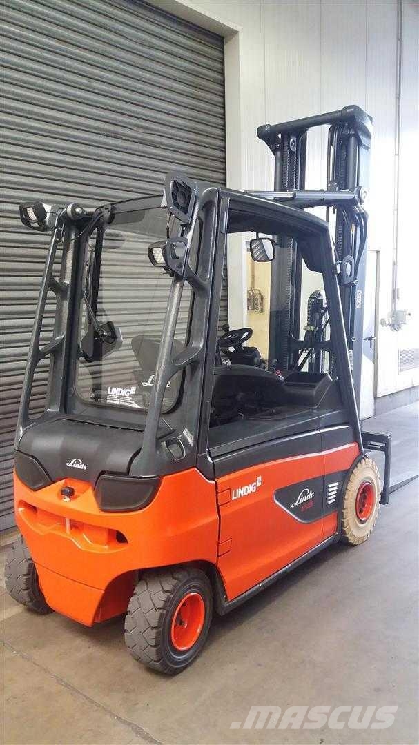 Linde E25L شاحنات ذات رافعات شوكية تعمل بالكهرباء